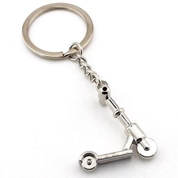 Parlak Gümüş Renkli Elektrikli Scooter Şeklinde Metal Anahtarlık KC395