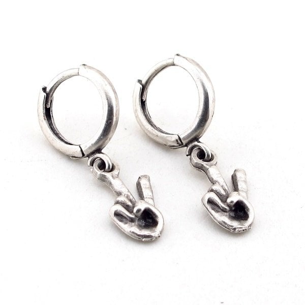 ZAFER İŞARETİ ViCTORY SALLANTILI BAYAN KÜPE E365