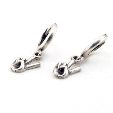 ZAFER İŞARETİ ViCTORY SALLANTILI BAYAN KÜPE E365