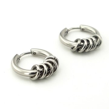 BEŞ HALKA SALLANTILI GÜMÜŞ RENK HALKA ÇELİK ERKEK KÜPE E808