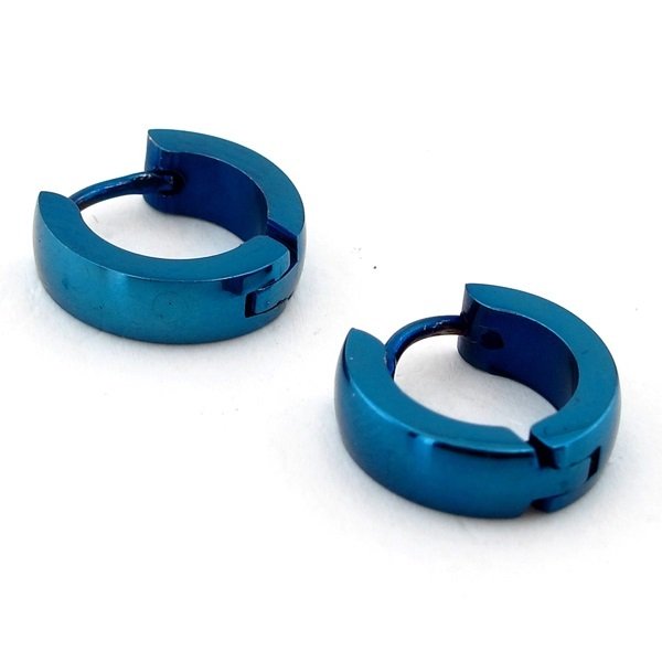 EĞİMLİ HALKA MODEL 4mm KALINLIK MAVİ ÇELİK ERKEK KÜPE E699