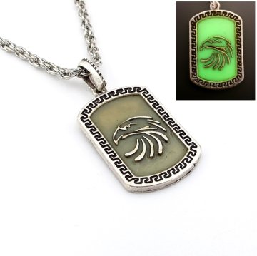 KARANLIKTA PARLAYAN FOSFORLU EAGLE KARTAL GREEK METAL KOLYE Q0476