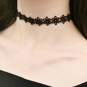 SİYAH DANTEL PAPATYA CHOKER TASMA KADIN KOLYE Q0075
