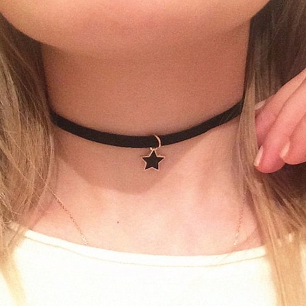 SİYAH CHOKER YILDIZ TEMALI TASMA KADIN KOLYE Q0079