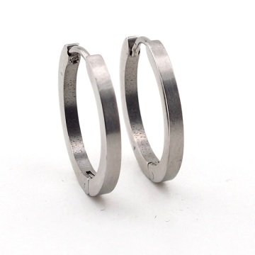 İNCE 2mm BÜYÜK BOY HALKA GÜMÜŞ RENK ÇELİK ERKEK KÜPE E483