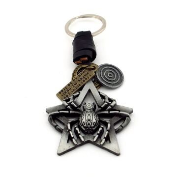 Kabartma Örümcek Yıldız Şekilli Deri Metal Anhatarlık KC345