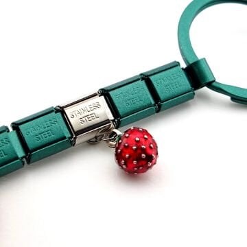 Kırmızı Çilek Meyve Yeşil Paslanmaz Çelik Charm Çanta Süsü Anahtarlık KY106