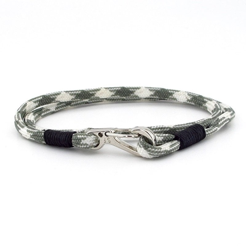 YEŞİL BEYAZ PARACORD METAL KANCA İKİ SIRA ERKEK BİLEKLİK M011G