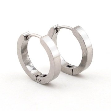 BÜYÜK HALKA 20mm ÇAPINDA GÜMÜŞ RENKLİ ÇELİK KÜPE E567