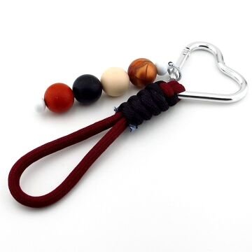 Gecenin Ruhu Kalp Klipsli El Yapımı Bordo Siyah Top Charmlı Çanta Süsü KY169